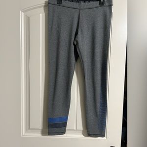 Under armour fitted leggings